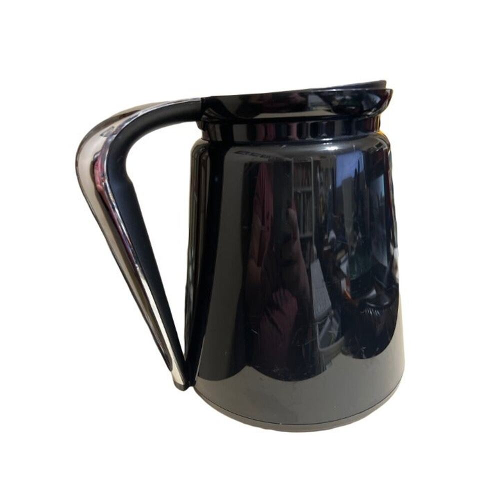 Keurig 2.0 Black & Chrome 32oz Carafe Chrome Handle Replacement Coffee Pot 32oz - Picture 2 of 4
